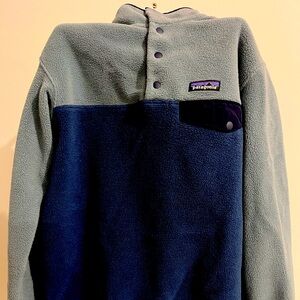 Woman’s Patagonia Synchila fleece